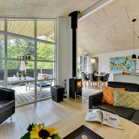 Holiday home Elena - 800m To The Inlet In Western Jutland By Interhome